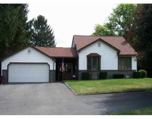 3972 Patterson Road Aliquippa, PA 15001 - Photo 1 of 6 Gallery Image 1