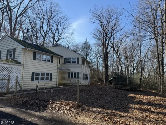 $849,000 | 6 Dogwood Way, Bernards, NJ 07920