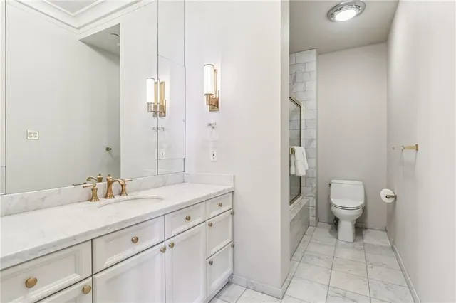 $6,100,000 | 600 Port Of New Orleans Place, Unit 15F, New Orleans, LA 70130