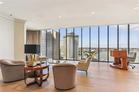 $6,100,000 | 600 Port Of New Orleans Place, Unit 15F, New Orleans, LA 70130