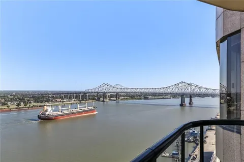 $6,100,000 | 600 Port Of New Orleans Place, Unit 15F, New Orleans, LA 70130