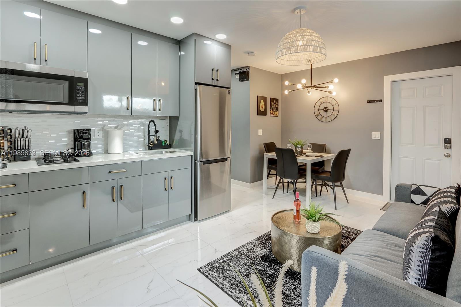 2302 Taylor Street, Unit 4 Hollywood, FL 33020 - Photo 1 of 10