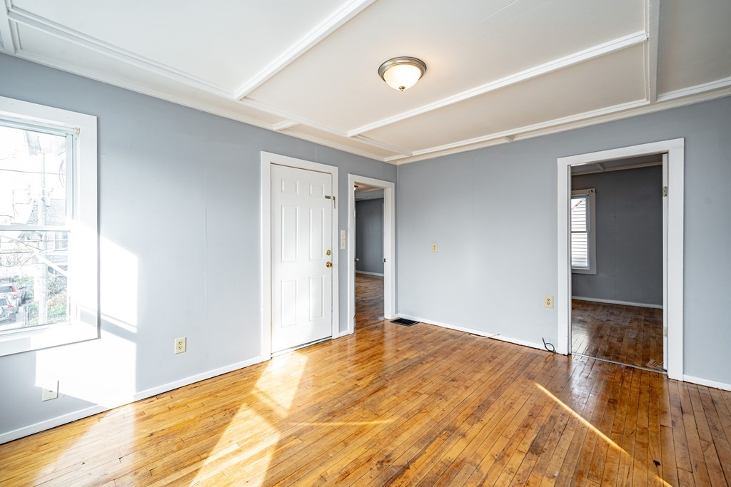75 Merrick Street West Springfield, MA 01089 - Photo 6 of 17 Gallery Image 6