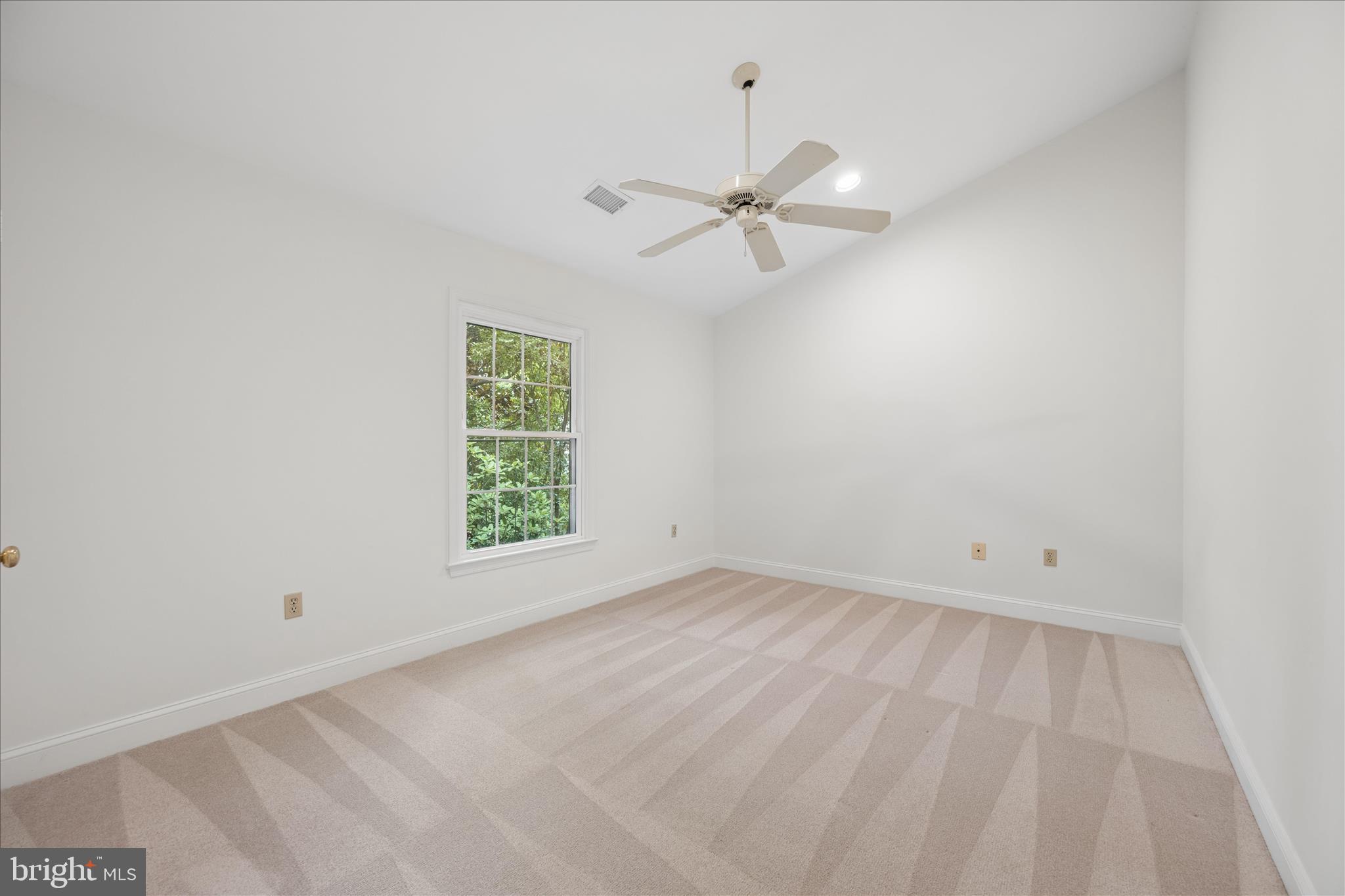 8900 Ellsworth Court Silver Spring, MD 20910 - Photo 56 of 86 Bedroom 4 vaulted ceiling