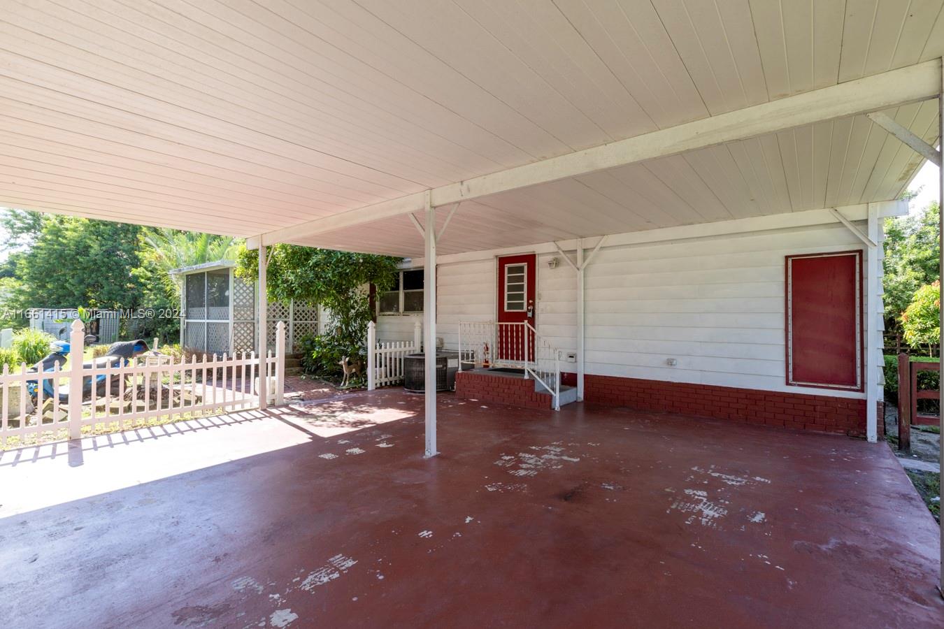 11932 Coral Place Boca Raton, FL 33428 - Photo 27 of 54