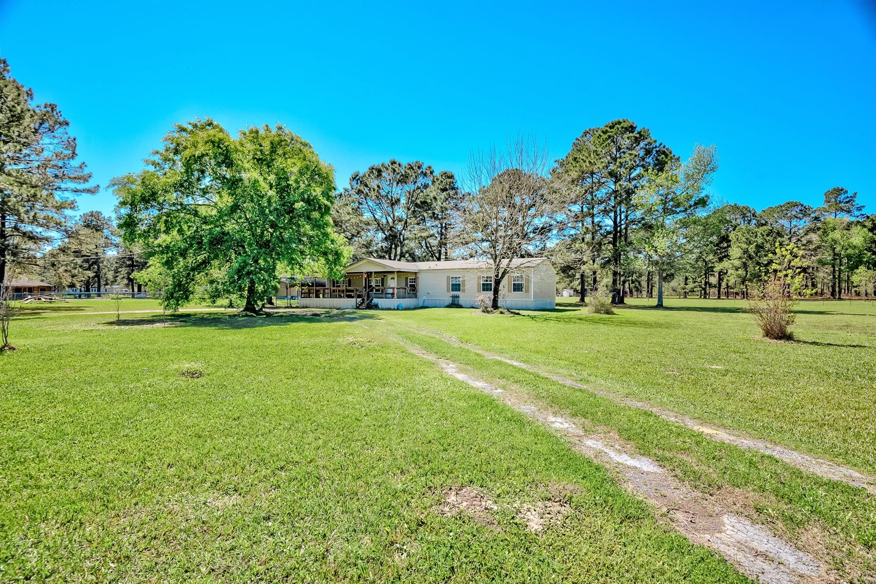 13015 Quail Ridge Road Orange, TX 77632 - Photo 3 of 40
