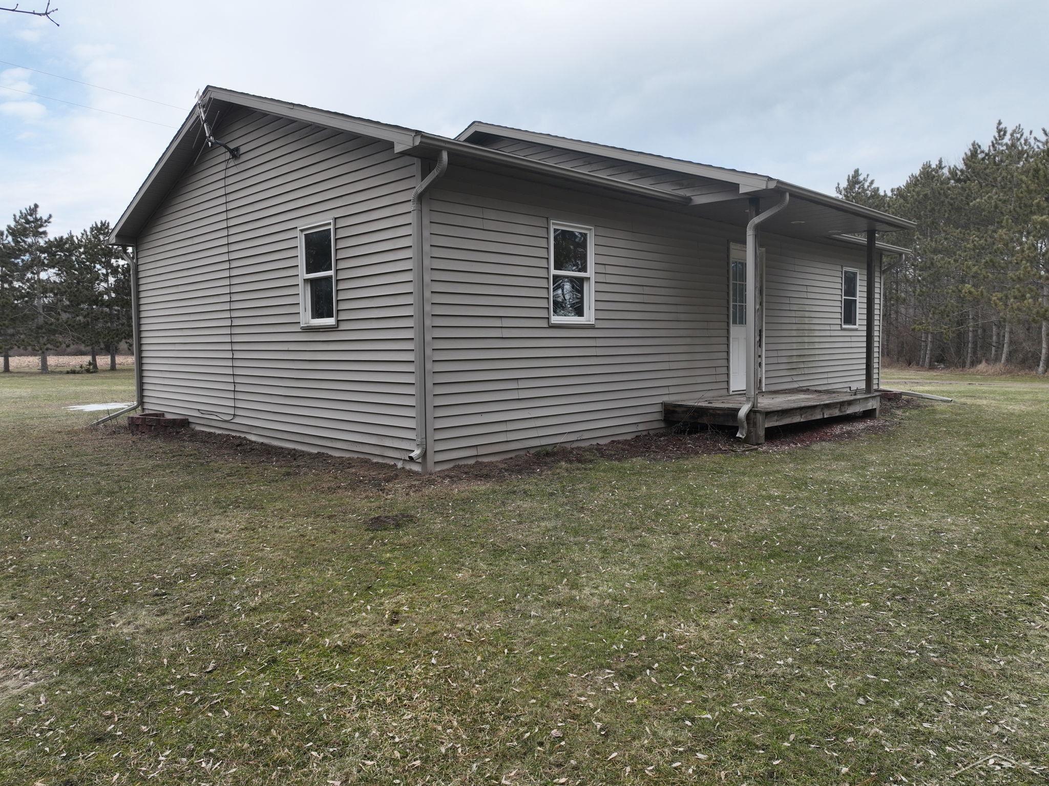 5258 South Steel Road Merrill, MI 48637 - Photo 24 of 48 50133448-30185dfa-3093-4ea6-ab4e-d55104fa173e.JPG
