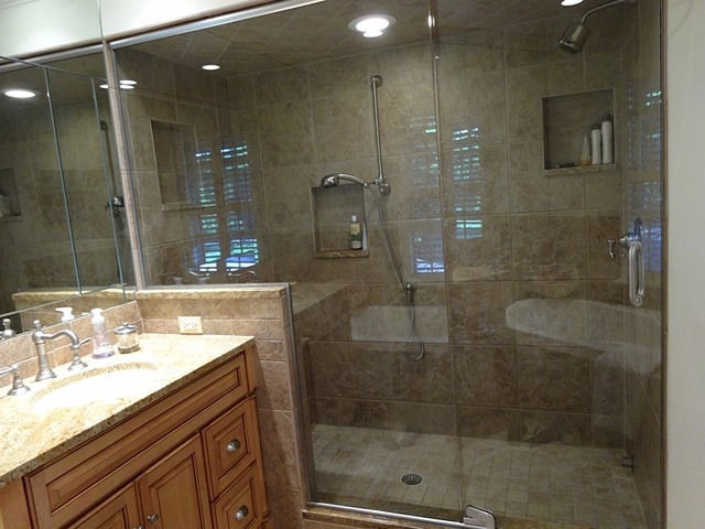 17 Charleston Road Hinsdale, IL 60521 - Photo 8 of 21 Gallery Image 8