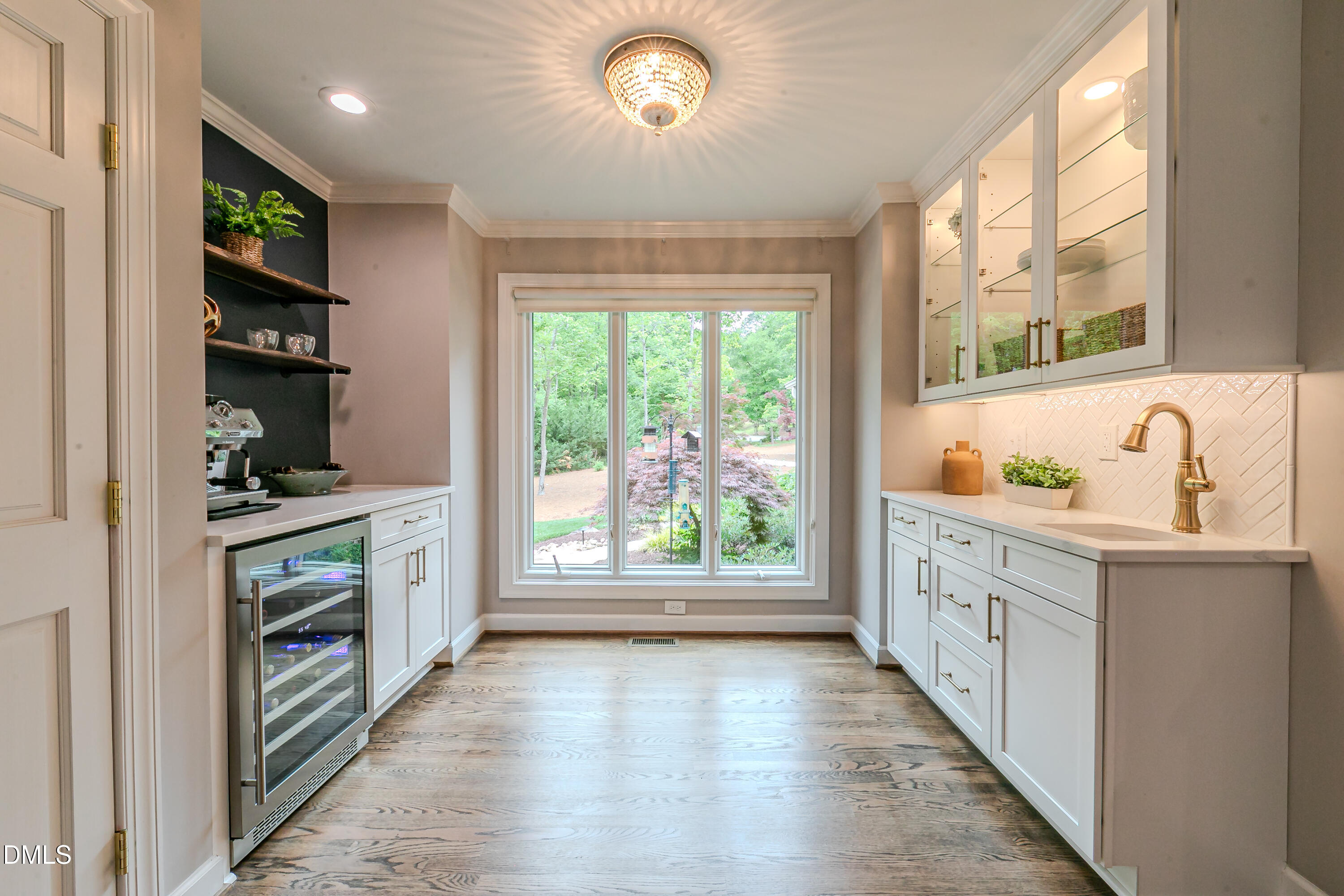 8844 Woodyhill Road Raleigh, NC 27613 - Photo 6 of 58 Gallery Image 6