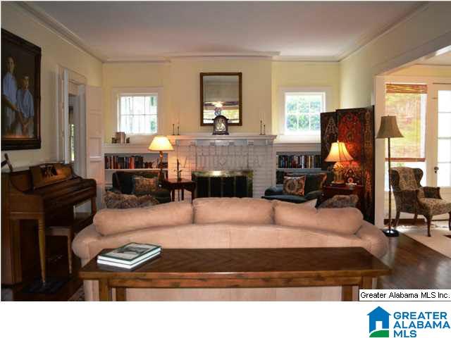 1207 Glen View Road Birmingham, AL 35222 - Photo 6 of 32