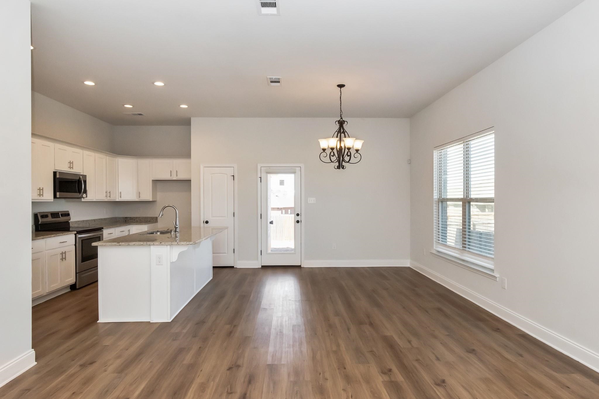 10717 Orkney Way Daphne, AL 36527 - Photo 10 of 31