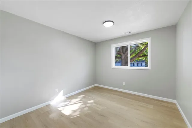 $389,000 | 10206 West 88th Terrace, Overland Park, KS 66212