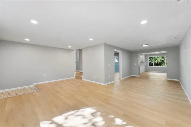 $389,000 | 10206 West 88th Terrace, Overland Park, KS 66212