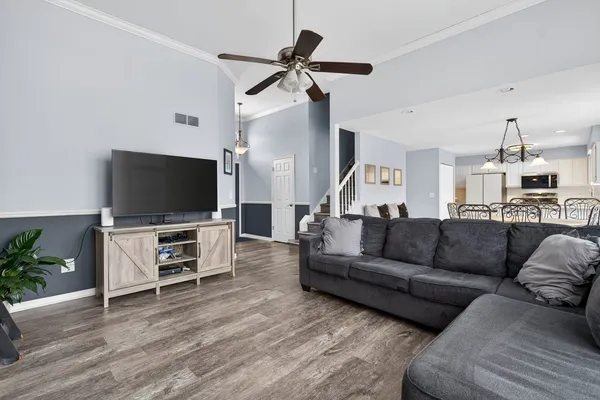 $369,900 | 5312 Floralwood Court, Plainfield, IL 60586