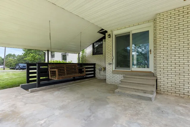 $594,500 | 2809 Country Club Drive, Centerville, TN 37033