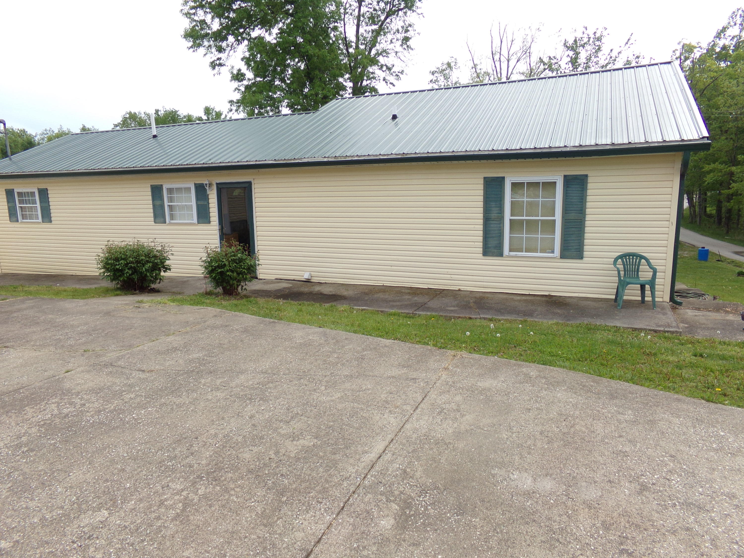 359 Singleton Road Wellington, KY 40387 - Photo 21 of 31 101_2264