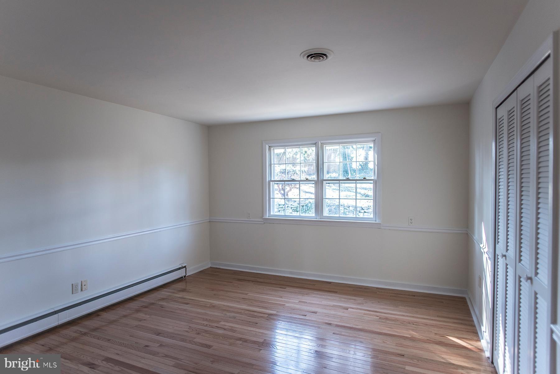 18747 Preston Road Hagerstown, MD 21742 - Photo 11 of 20 Bedroom 1