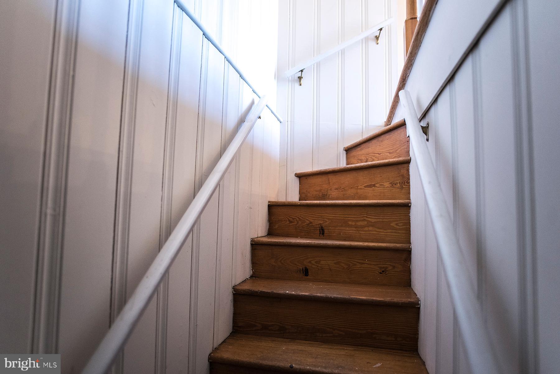 18747 Preston Road Hagerstown, MD 21742 - Photo 15 of 20 Basement stairs