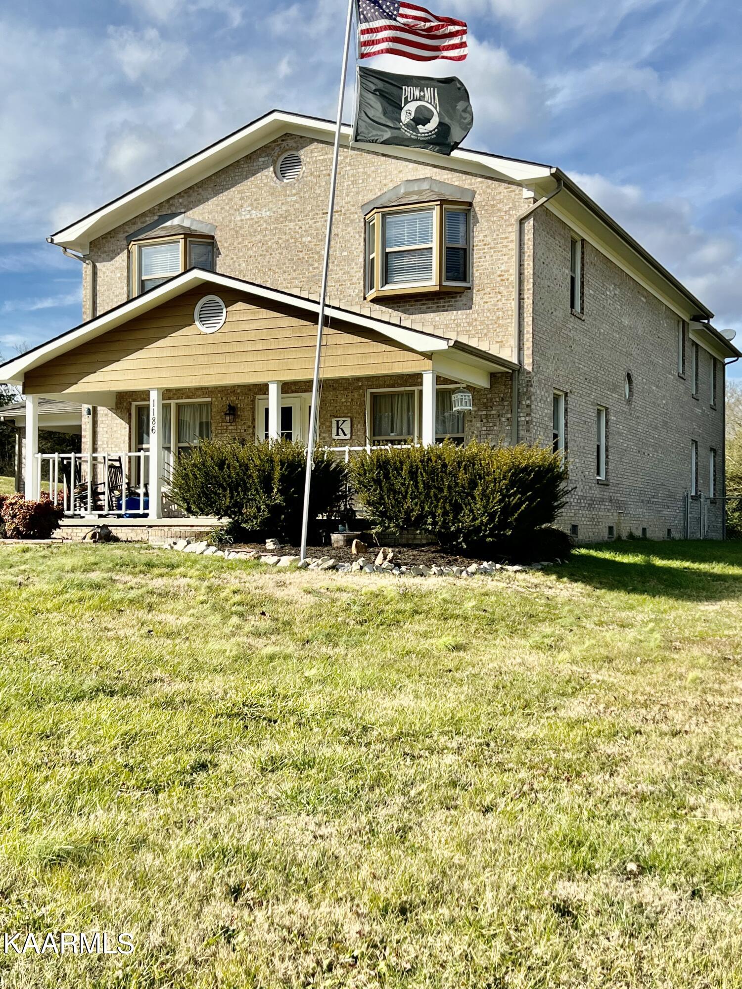 1186 Back Valley Road Speedwell, TN 37870 - Photo 9 of 60 99A55F23-0317-4846-937F-BEBD907BBD24