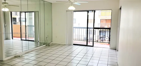 $289,900 | 995 Southwest 84th, Unit 218, Miami, FL 33144