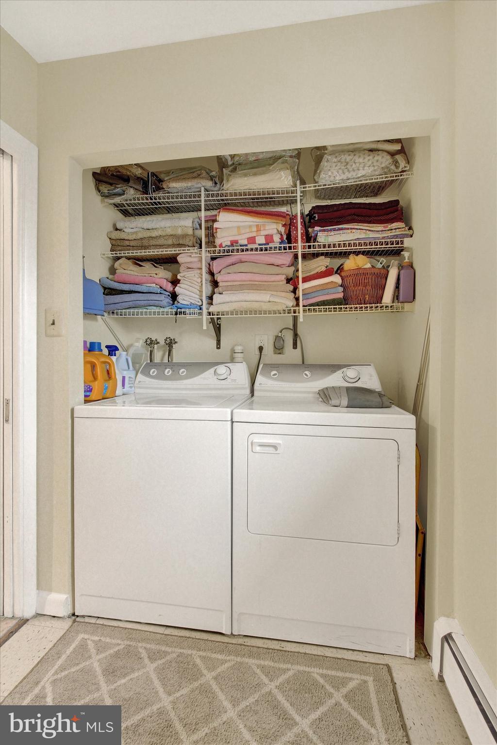 110 Lees Mill Road Hampstead, MD 21074 - Photo 26 of 39 a utility room with dryer and washer