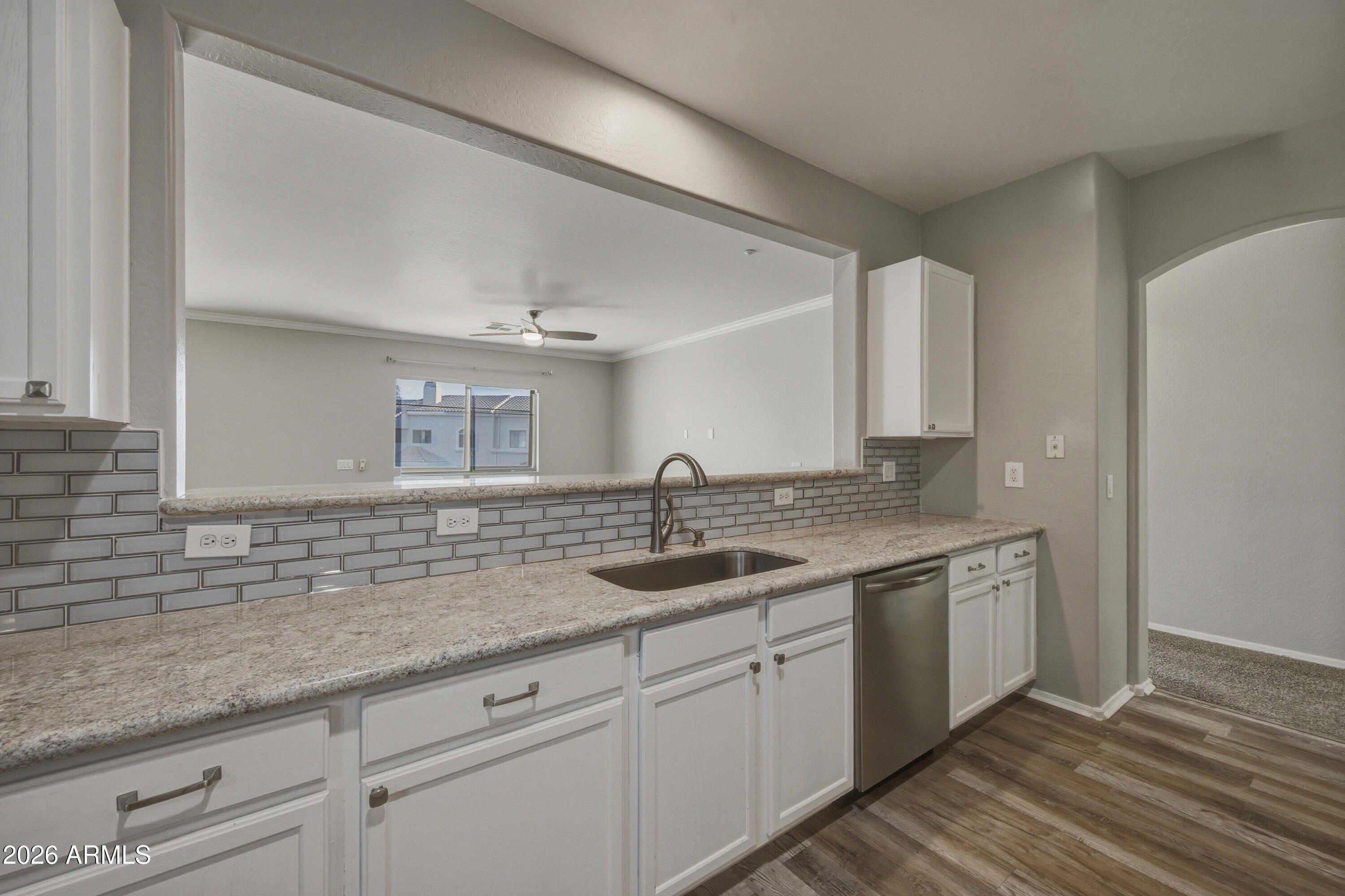 955 East Knox Road, Unit 213 Chandler, AZ 85225 - Photo 9 of 30