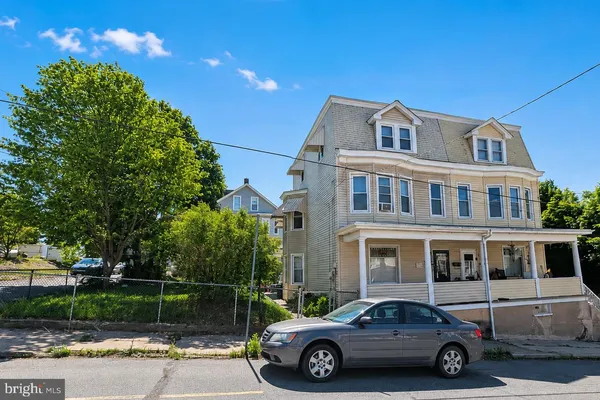 $124,900 | 222 2nd Street, Coaldale, PA 18218