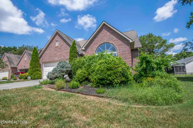 $2,100 | 117 Channel Way, Clinton, TN 37716