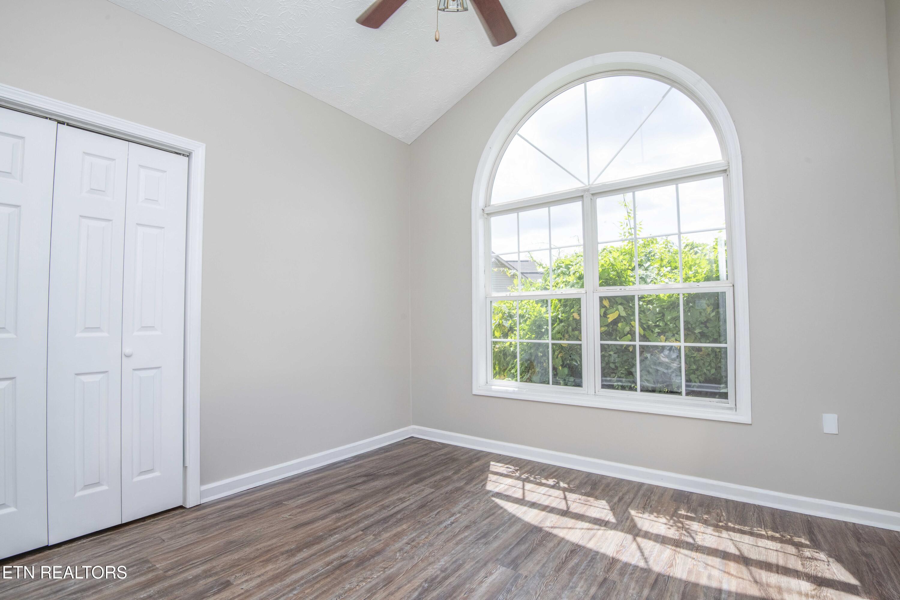 117 Channel Way Clinton, TN 37716 - Photo 24 of 39 23_1