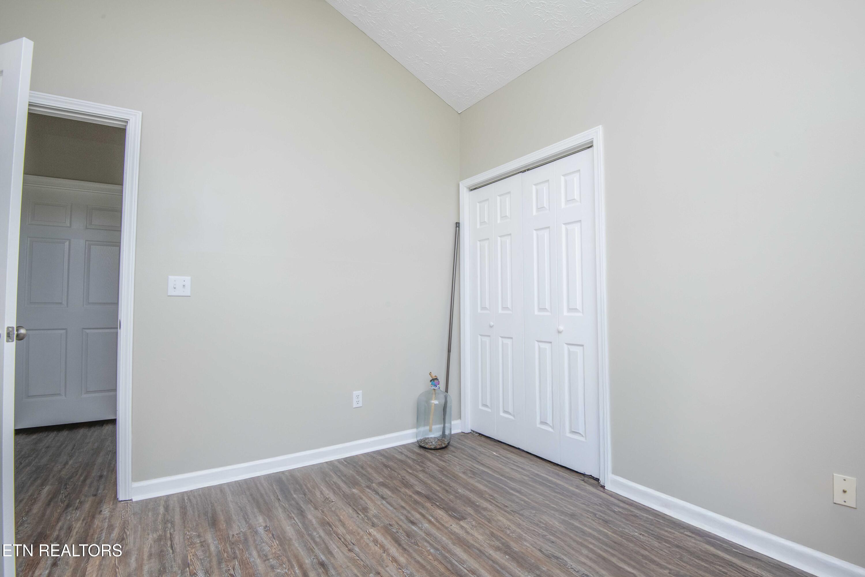 117 Channel Way Clinton, TN 37716 - Photo 25 of 39 24_1