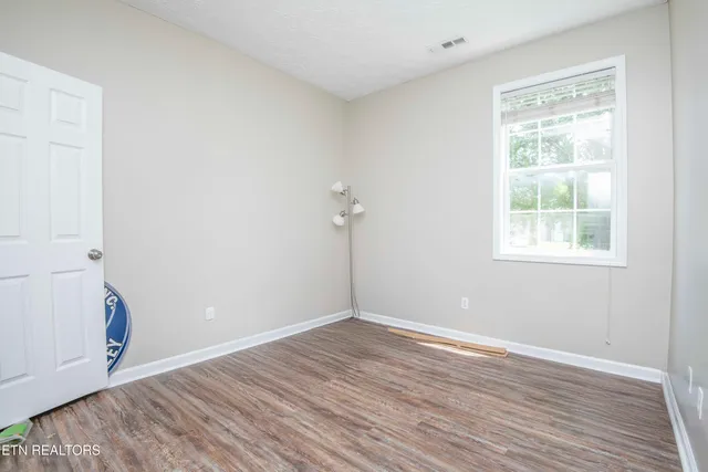 $2,100 | 117 Channel Way, Clinton, TN 37716