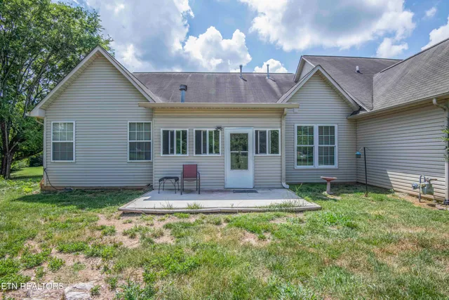 $2,100 | 117 Channel Way, Clinton, TN 37716