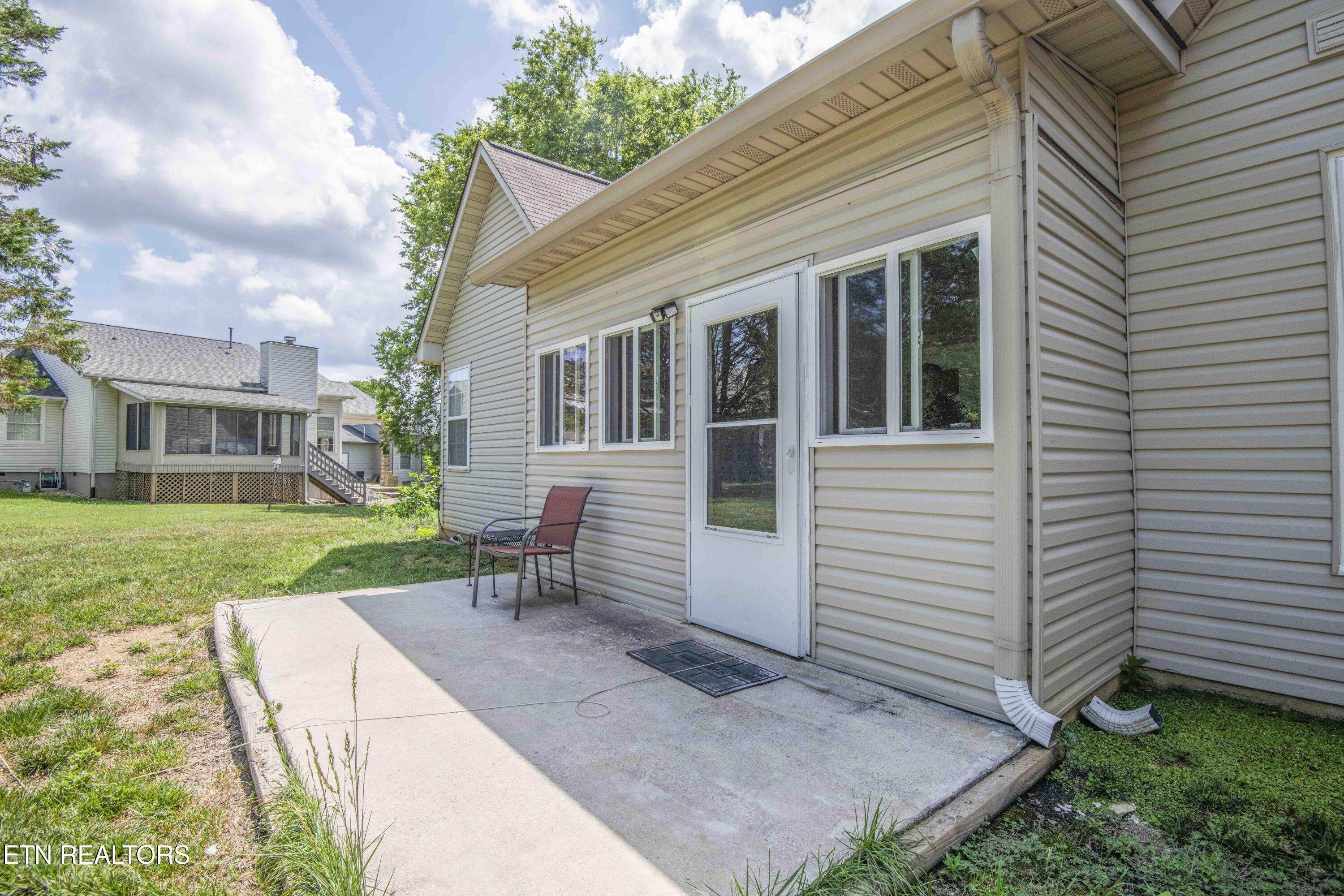 117 Channel Way Clinton, TN 37716 - Photo 38 of 39 37_1