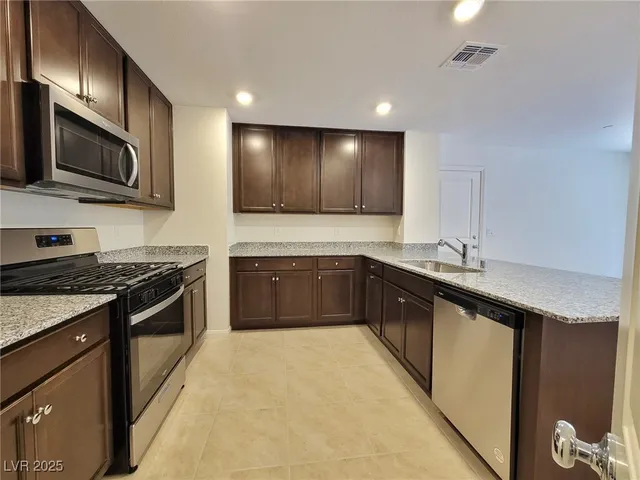$2,180 | 3537 Via Aurelia Lane, Henderson, NV 89044