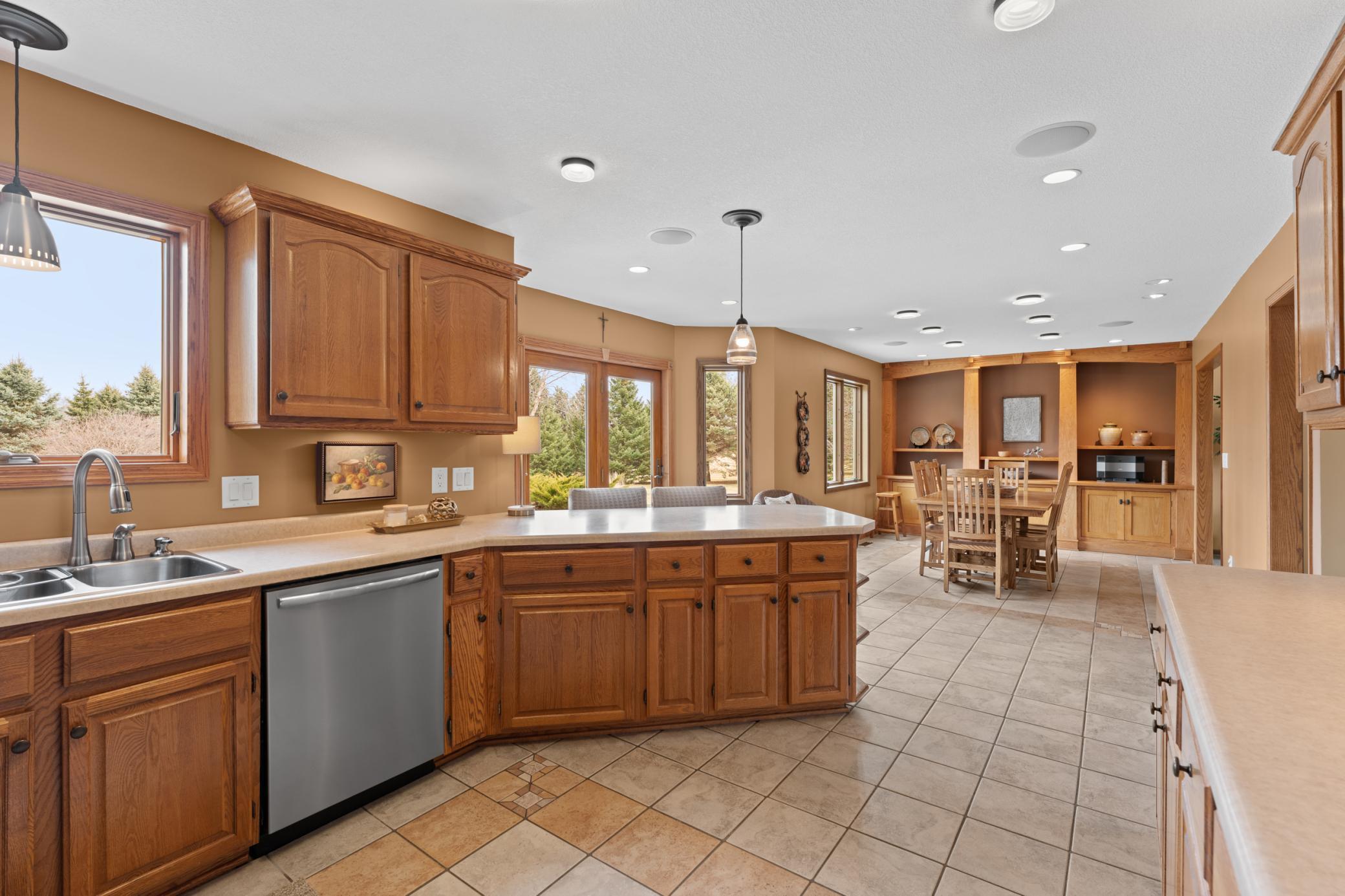 3680 Arlington Lane Southeast Rochester, MN 55904 - Photo 10 of 73