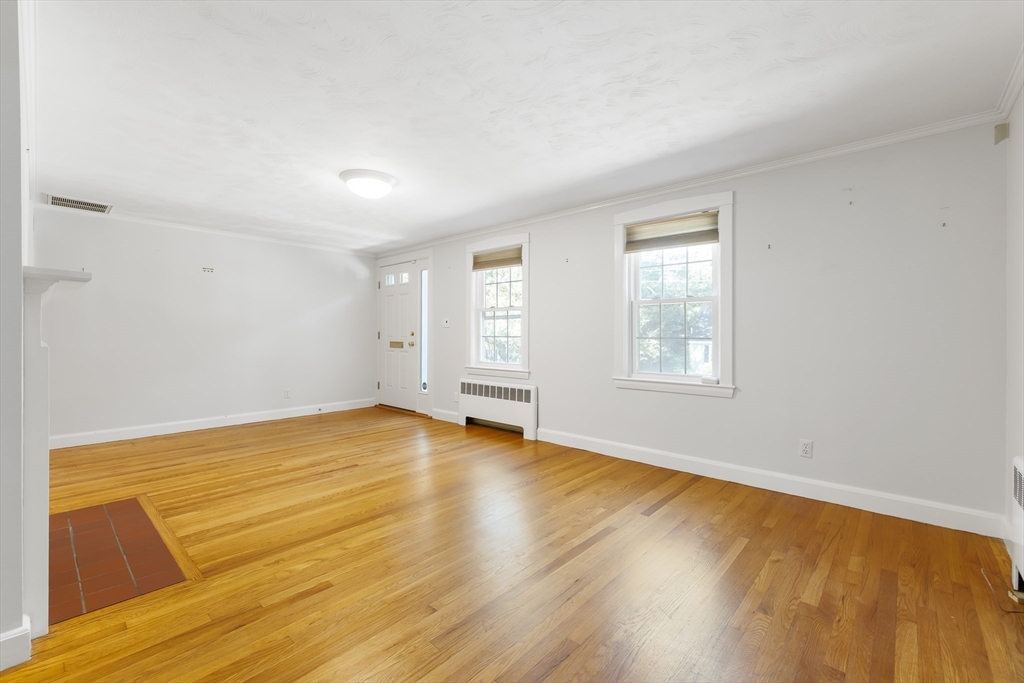 48 Taylor Street Needham, MA 02494 - Photo 16 of 35
