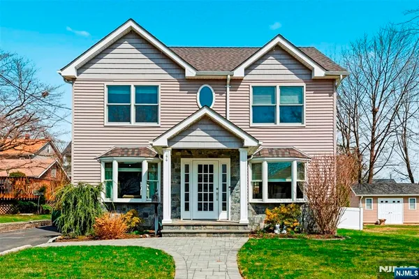 $825,000 | 44 Laura Avenue, Nutley, NJ 07110