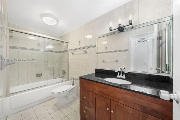 $2,300 | 3301 Northeast 5th Avenue, Unit 307, Miami, FL 33137