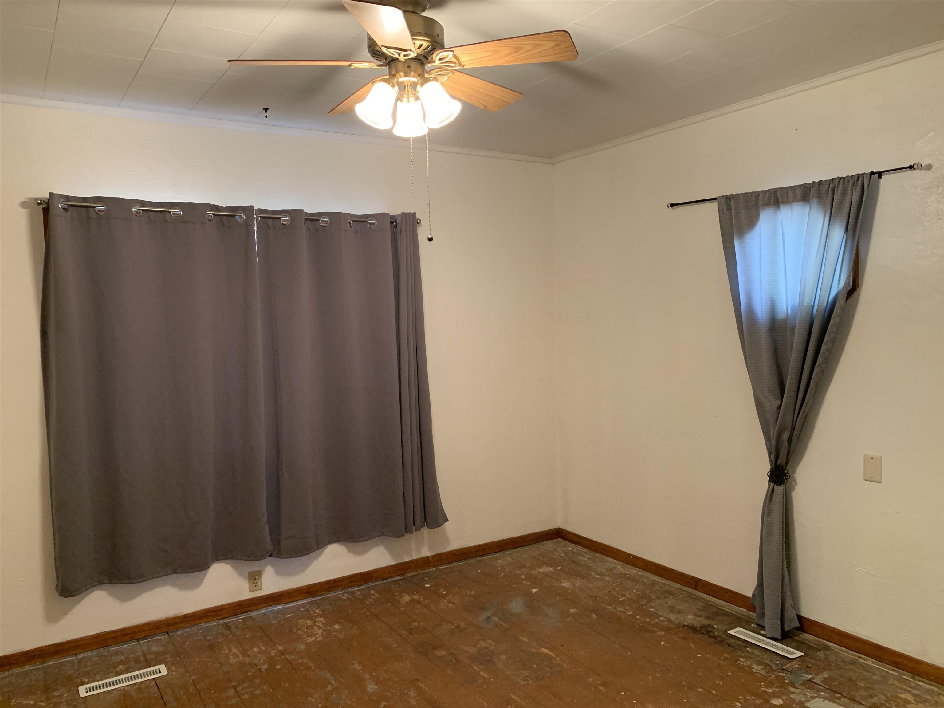 641 South Center Street Beaver Dam, WI 53916 - Photo 31 of 51