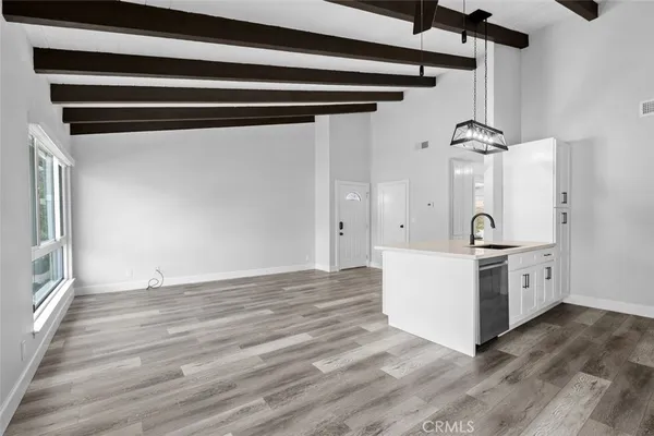 $4,200 | 113 Loma Lane, San Clemente, CA 92672