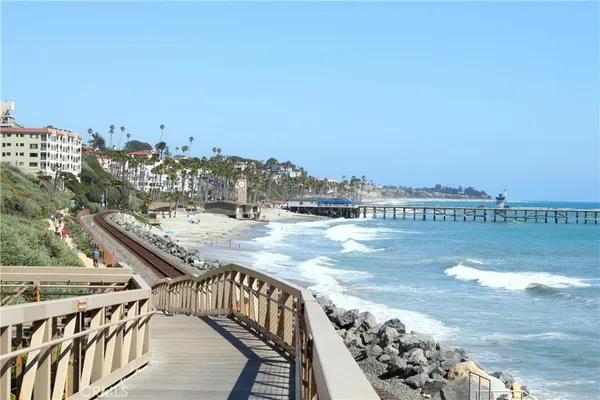 $4,200 | 113 Loma Lane, San Clemente, CA 92672