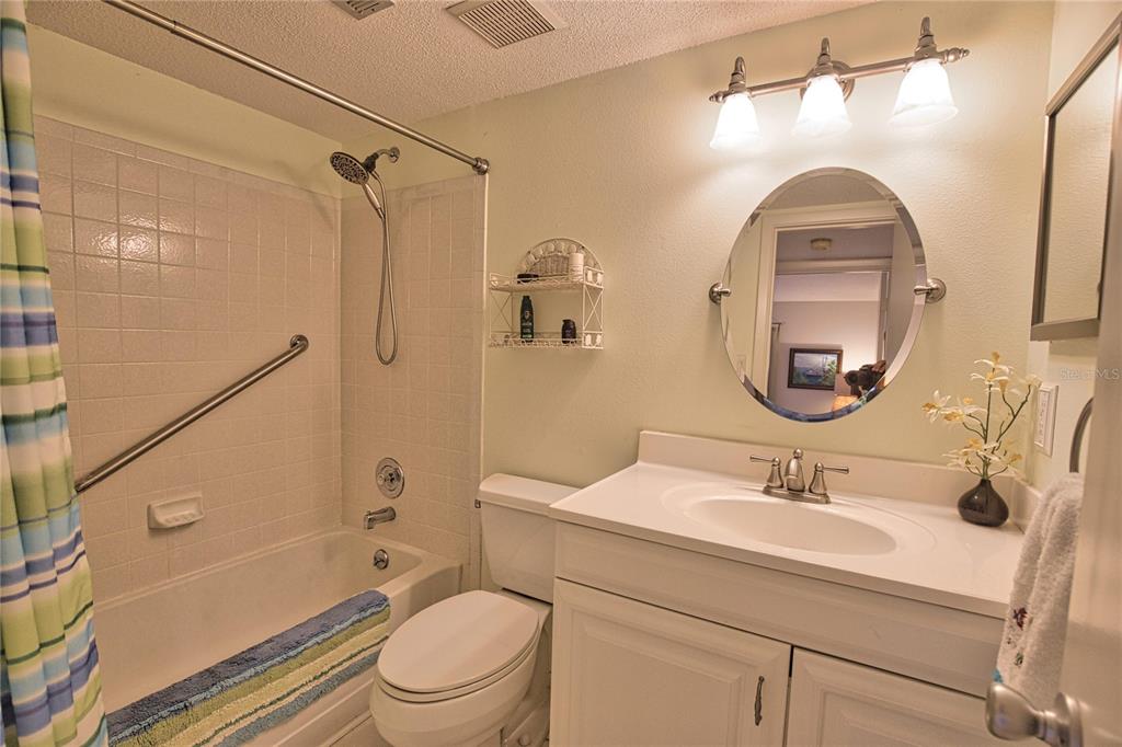 360 3 Lakes Lane, Unit G Venice, FL 34285 - Photo 12 of 21