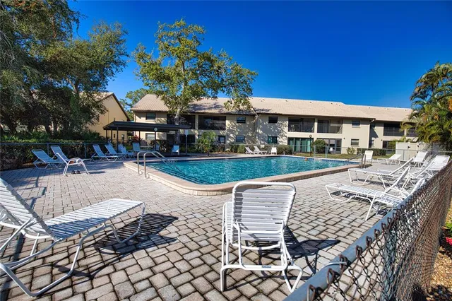 $249,900 | 360 3 Lakes Lane, Unit G, Venice, FL 34285