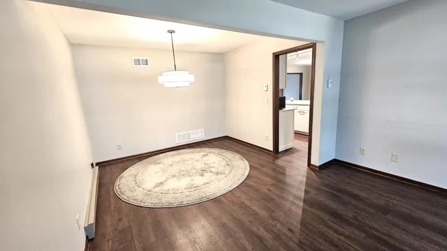 $329,000 | 205 North Lincoln Street, Elwood, IL 60421