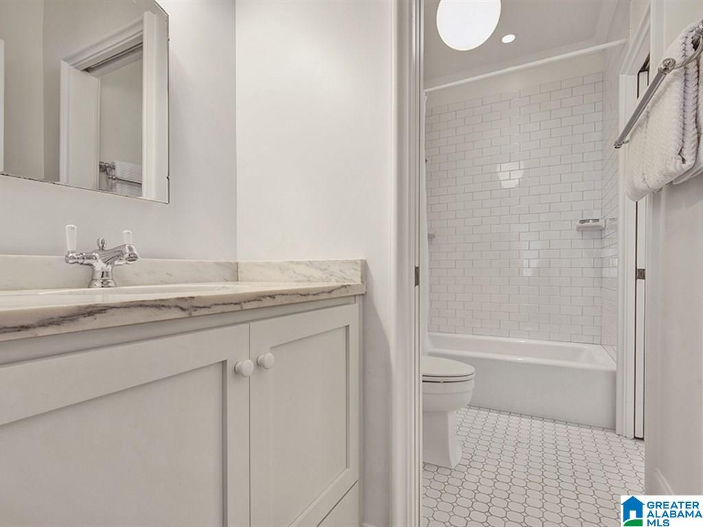 2312 Shades Crest Road Birmingham, AL 35216 - Photo 35 of 49