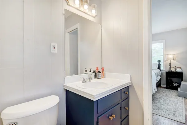 $2,500 | 511 South Myrtle Street, Georgetown, TX 78626