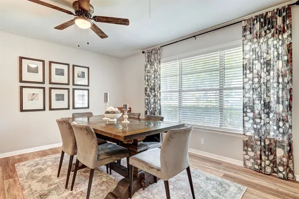 $2,500 | 511 South Myrtle Street, Georgetown, TX 78626