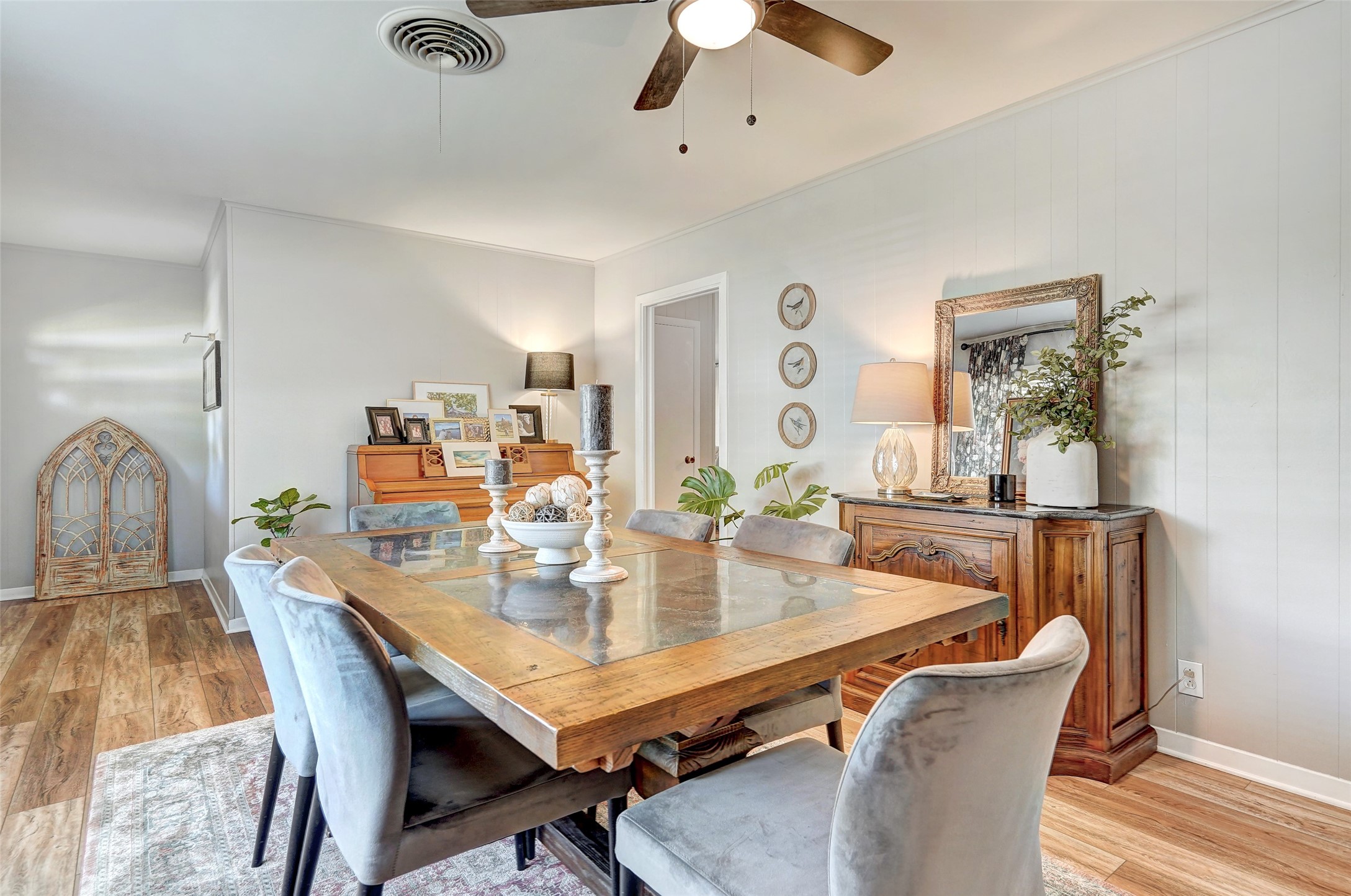 511 South Myrtle Street Georgetown, TX 78626 - Photo 10 of 34