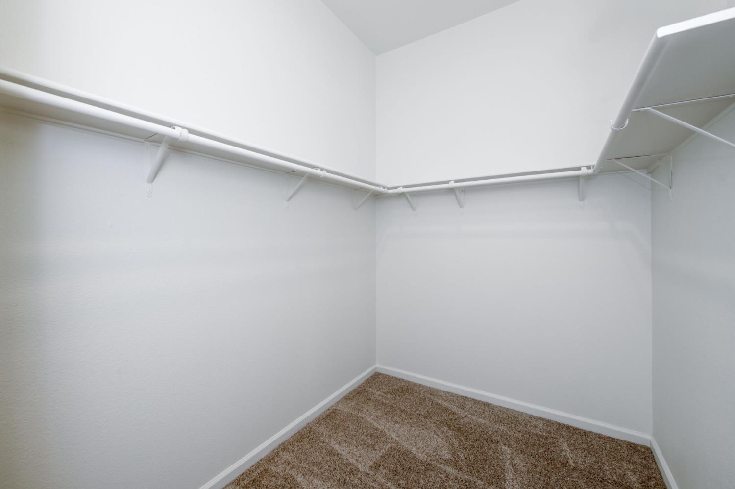 8646 Cairo Avenue Laton, CA 93242 - Photo 21 of 38 a view of small space