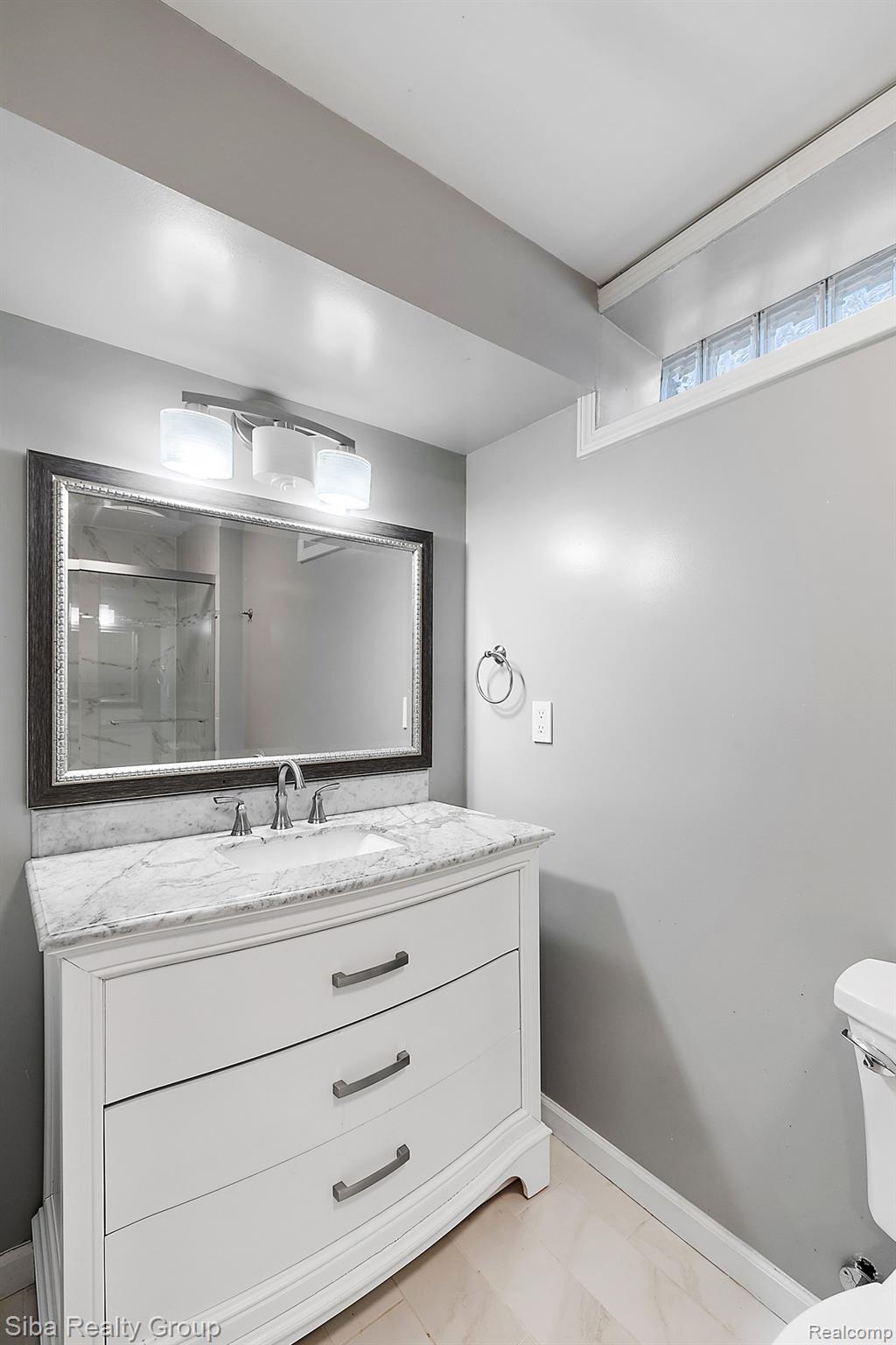 1602 Hillside Lane Rochester, MI 48307 - Photo 58 of 63 Gallery Image 58